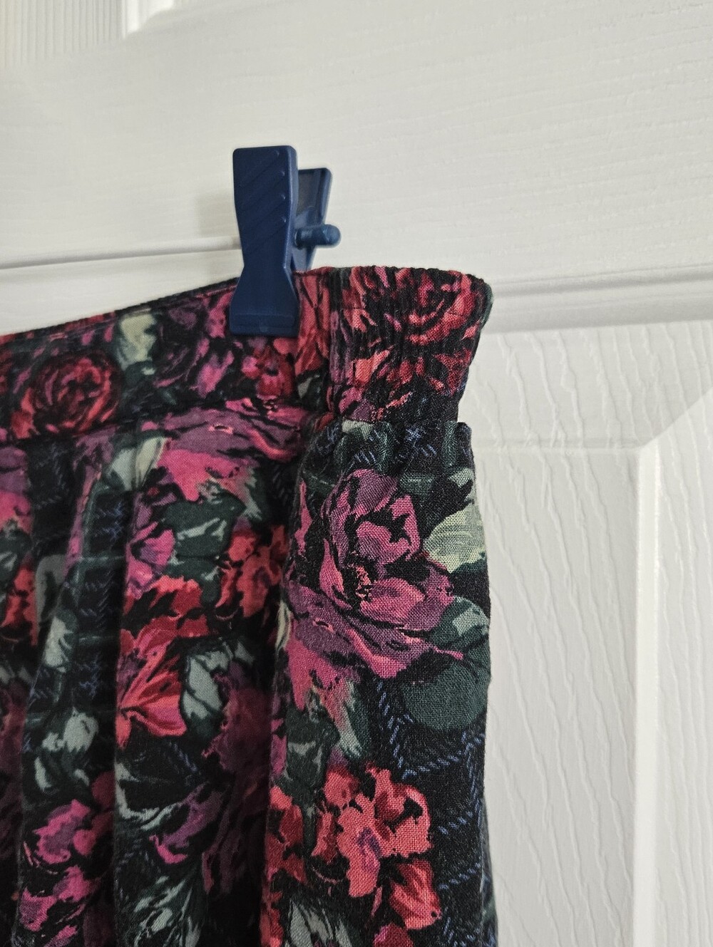 Vintage 90s Maggie Lawrence Floral Button Front Tulip Skirt - Picture 4 of 9
